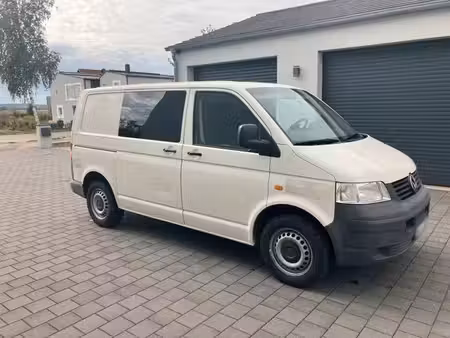 Volkswagen Transporter T5 2.5 TDI 131