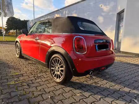 Mini Cabrio Cooper 1.5 136