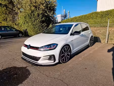 Volkswagen Golf GTI 2.0 Performance