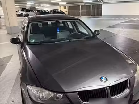 BMW Série 3 320i 2.0