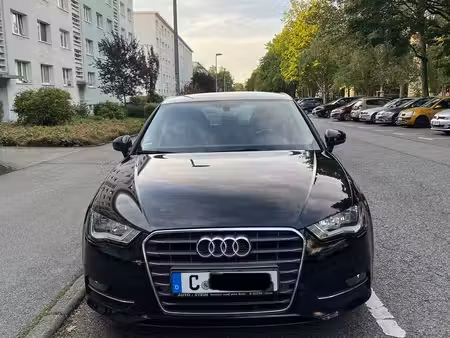 Audi A3 1.6 TDI 110 Attraction