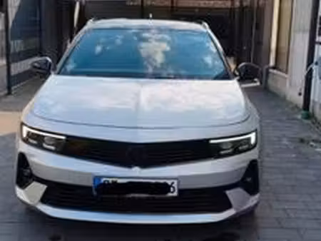 Opel Astra 1.2 131 Ultimate