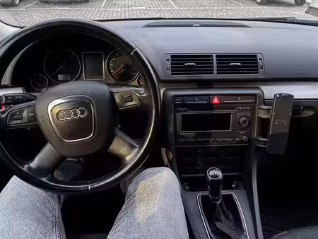 Audi A4 2.0 TDI 140