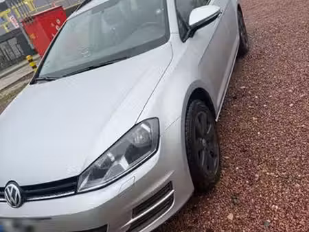 Volkswagen Golf 1.6 TDI 110