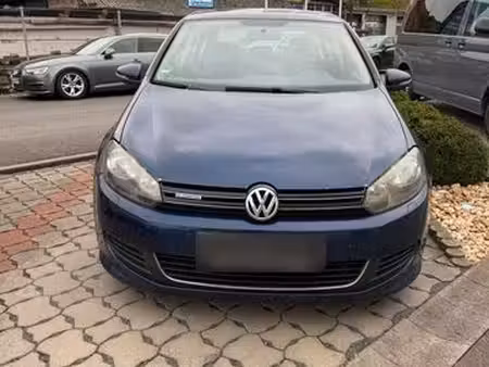 Volkswagen Golf 2.0 TDI 140