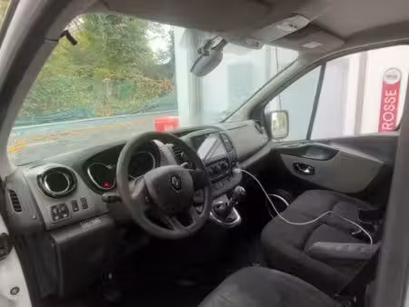 Renault Trafic dCi 90