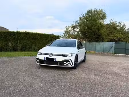 Volkswagen Golf GTD 2.0 TDI 200
