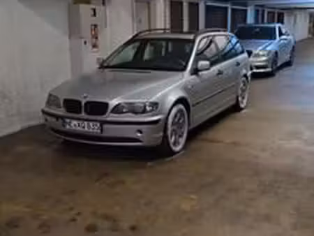 BMW Série 3 318i 143