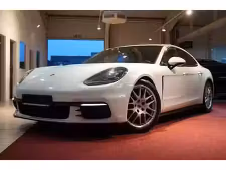 Porsche Panamera 4S V8 4.0 422 4x4