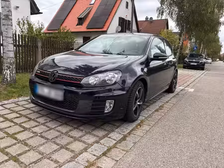 Volkswagen Golf GTI 2.0