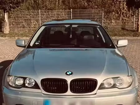 BMW Série 3 318i 2.0 143