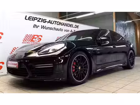 Porsche Panamera GTS V8 4.8 440 4x4