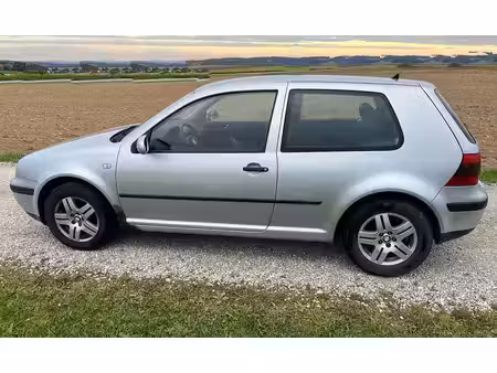 Volkswagen Golf 1.4 75 Base