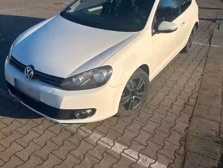 Volkswagen Golf 1.4 80