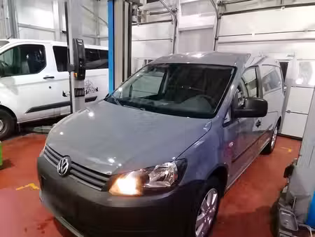 Volkswagen Caddy 1.6 TDI 102