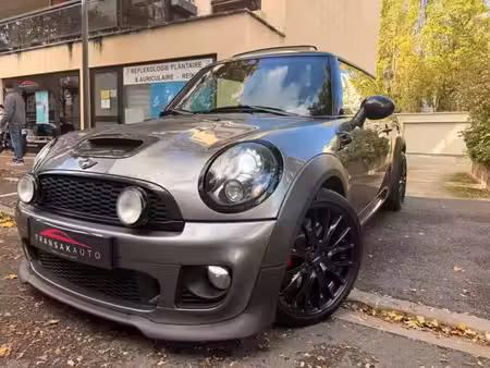 Mini Mini John Cooper Works 1.6 211