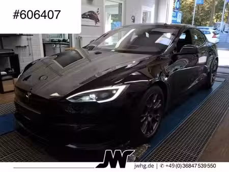 Tesla Model S 4x4