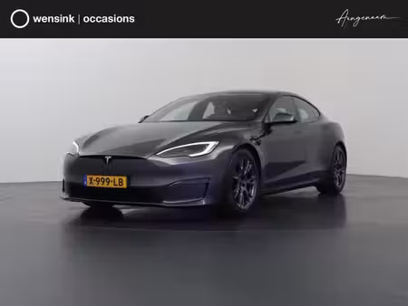 Tesla Model S Plaid 1020 4x4