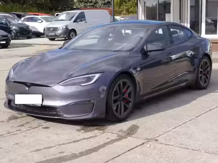Tesla Model S Plaid 4x4