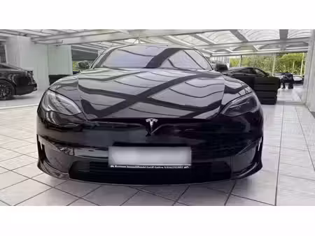 Tesla Model S Plaid 4x4