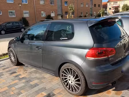 Volkswagen Golf GTD 2.0 TDI 170