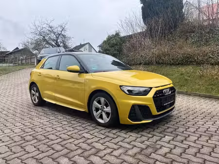 Audi A1 30 TFSI 1.0 TFSI 110 S line