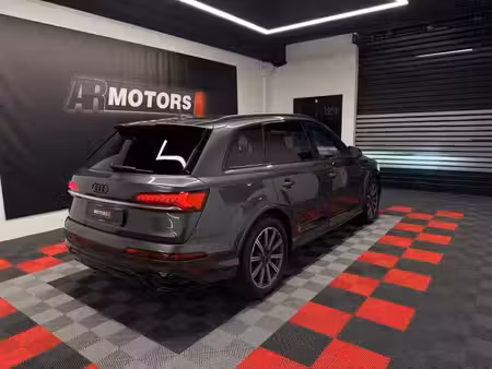 Audi Q7 55 TFSI E V6 3.0 340 S line quattro