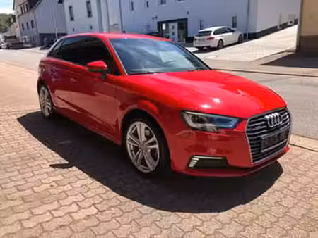 Audi A3 40 TFSI E 1.4 204 S line