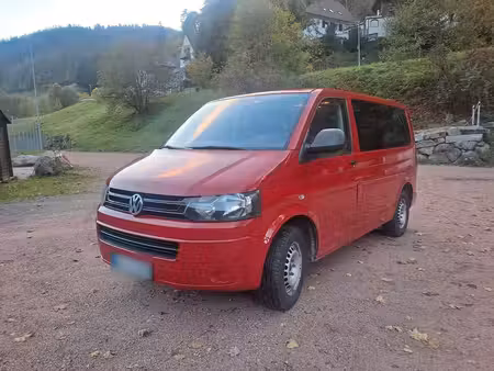 Volkswagen Transporter T5 2.0 TDI 140
