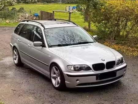 BMW Série 3 320i 2.2 170