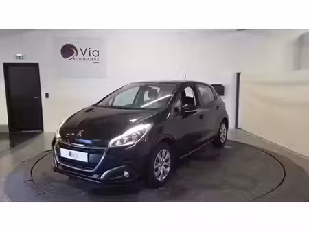 Peugeot 208 1.2 82