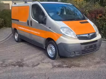 Opel Vivaro 2.0 CDTI 115