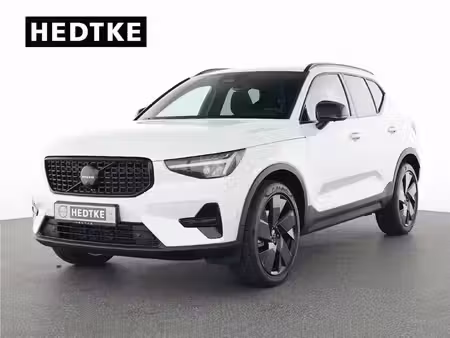 Volvo XC40 B4 2.0 197 Black Edition