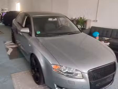 Audi A4 2.0 TFSI 200