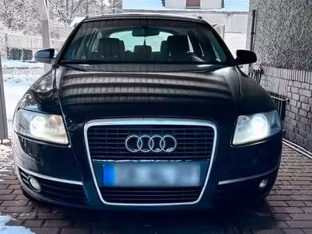 Audi A6 V6 2.8 FSI 210