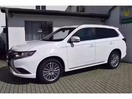 Mitsubishi Outlander PHEV 2.4 135 4x4