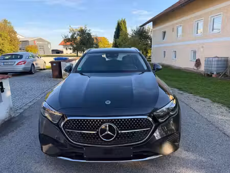 Mercedes-Benz Classe E E 300 E Avantgarde