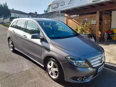 Mercedes-Benz Classe B B 220 Urban