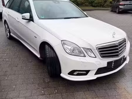 Mercedes-Benz Classe E E 200