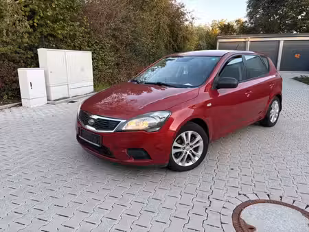 Kia Ceed 1.4 90
