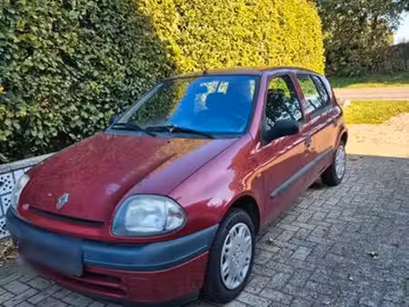 Renault Clio 1.2 58