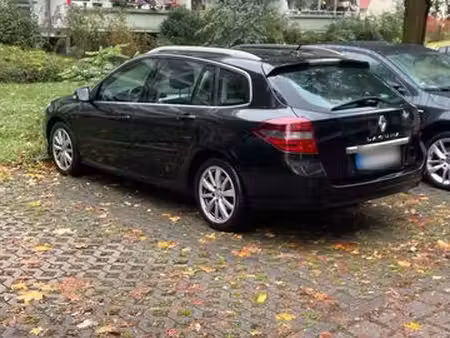 Renault Laguna Estate 2.0 140