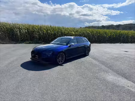 Audi A4 RS4 V6 2.9 TFSI 450 quattro