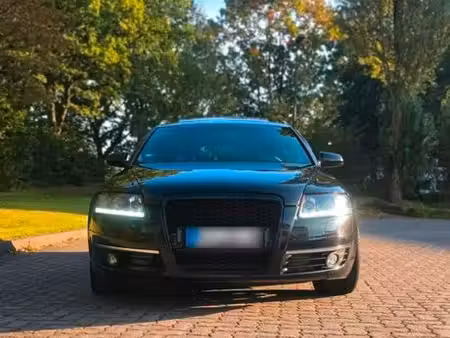 Audi A6 quattro