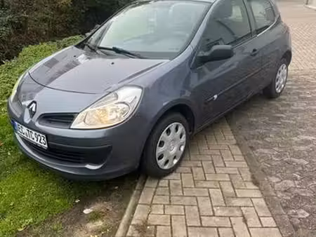 Renault Clio 1.2 75 Authentique