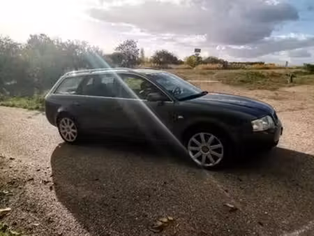 Audi A6 V6 2.5 TDI 180 quattro