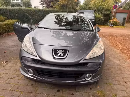 Peugeot 207 CC 1.6 VTi 120