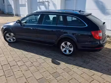 Škoda Superb 2.0 TDI 140 Ambition