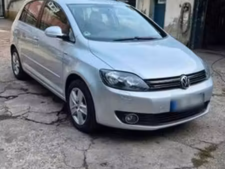 Volkswagen Golf 2.0 TDI 140