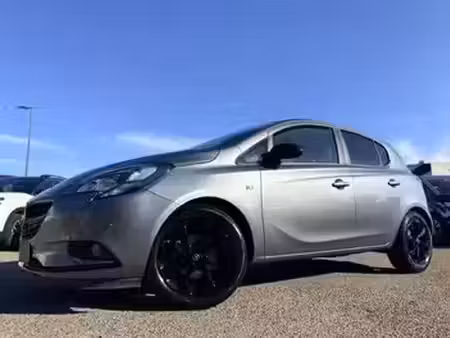 Opel Corsa 1.4 90 Black Edition
